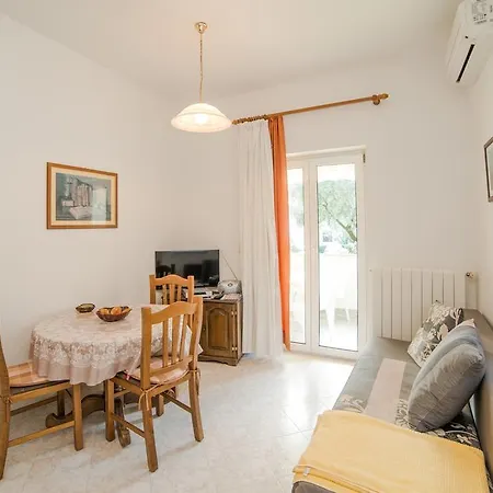 Silvano 407 Appartement *